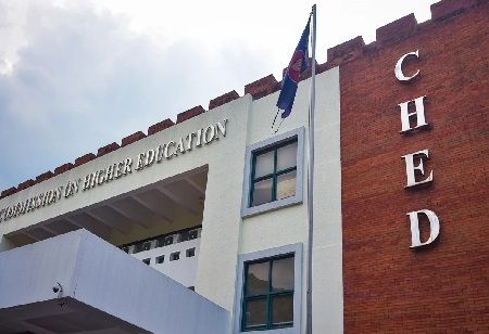 CHED Permits Online Classes for HEIs During Oil Shortage