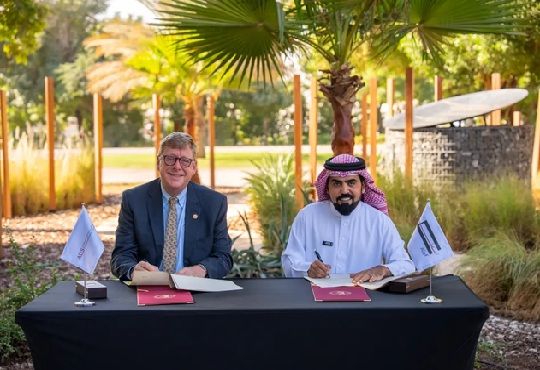 Alef Group and AUS Sign 4-Year Full Scholarship Pact for Students
