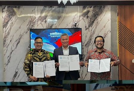 Sakuranesia, Uzbekistan Forge Three-Nation Education Partnership