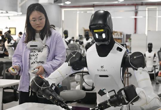 HKU Partners with Tech Giants for AI Labs at Shanghai Campus