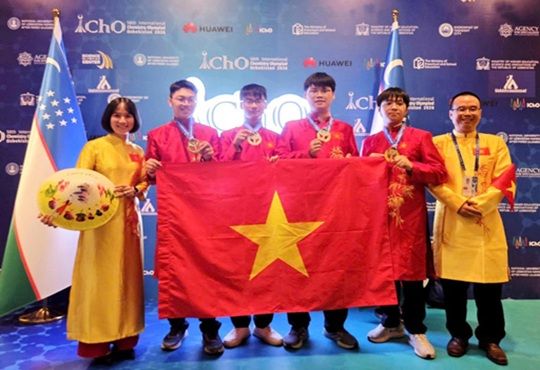Vietnam Wins 4 Golds at IChO, Boosting STEM Education