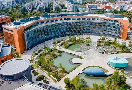 XJTLU Expands Indonesia Presence with Global Career Pathways