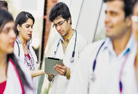 St Georges University Opens August 2026 Intake For Indians