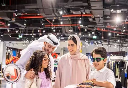SHOEMART Opens AED 60,000 Back-to-School Scholarships
